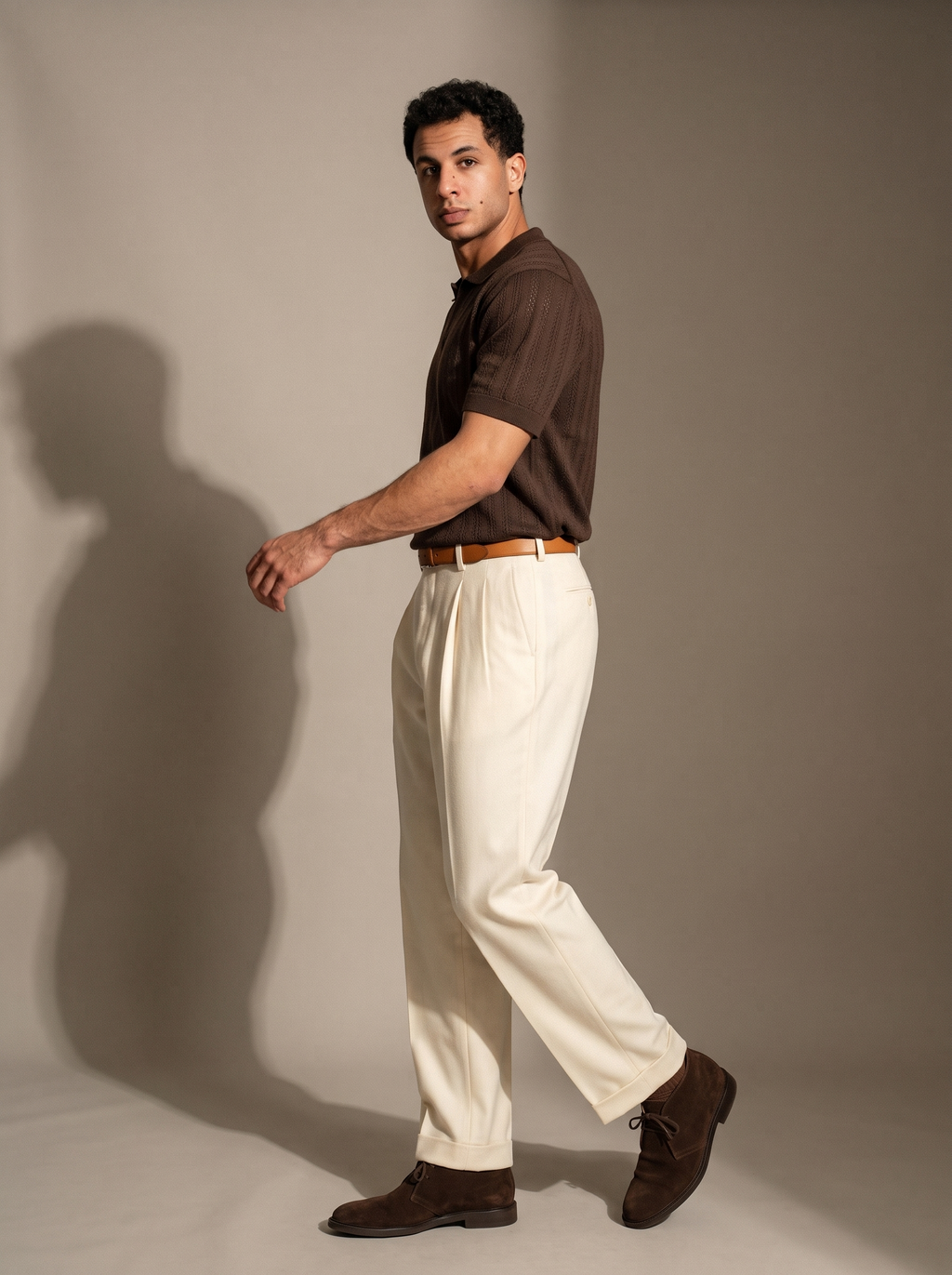 Open Knitted Short-Sleeve Polo Shirt - Brown