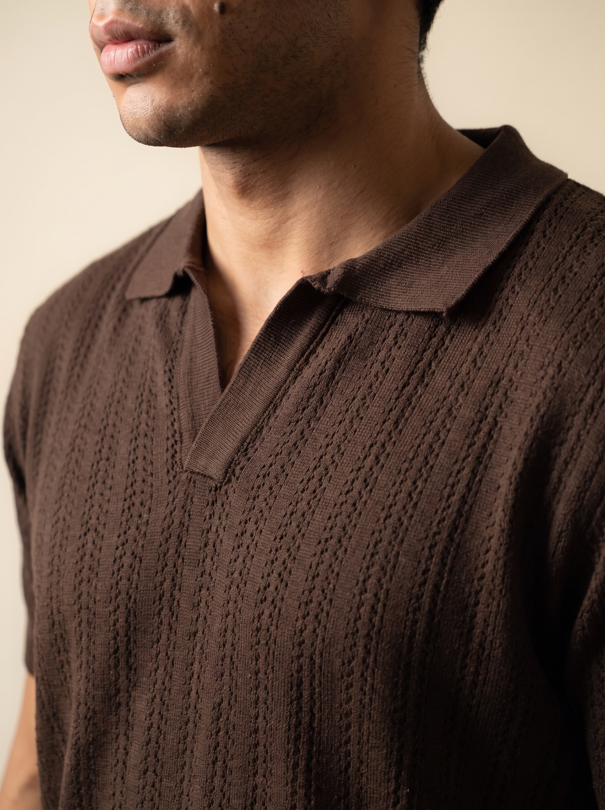 Open Knitted Short-Sleeve Polo Shirt - Brown